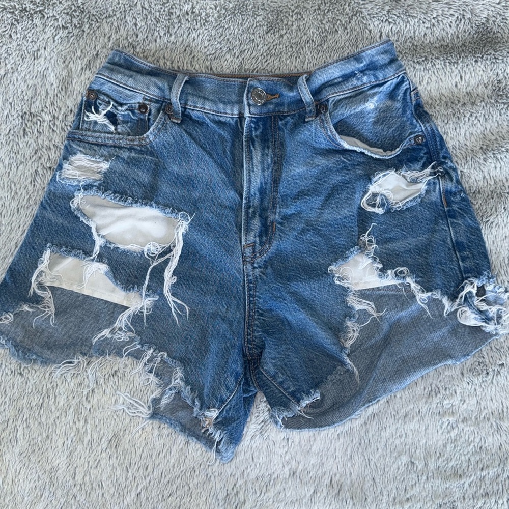 High Rise American Eagle Jean shorts
